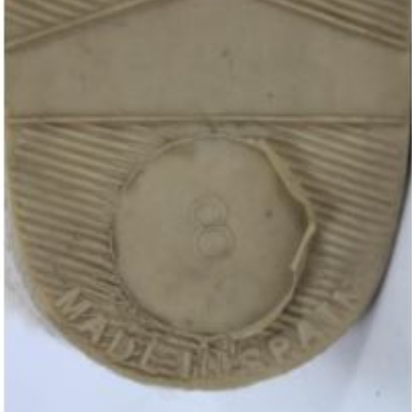 MICHAEL KORS GOLD METALLIC OPEN TOE HIGH WEDGES 8 - Picture 5 of 5